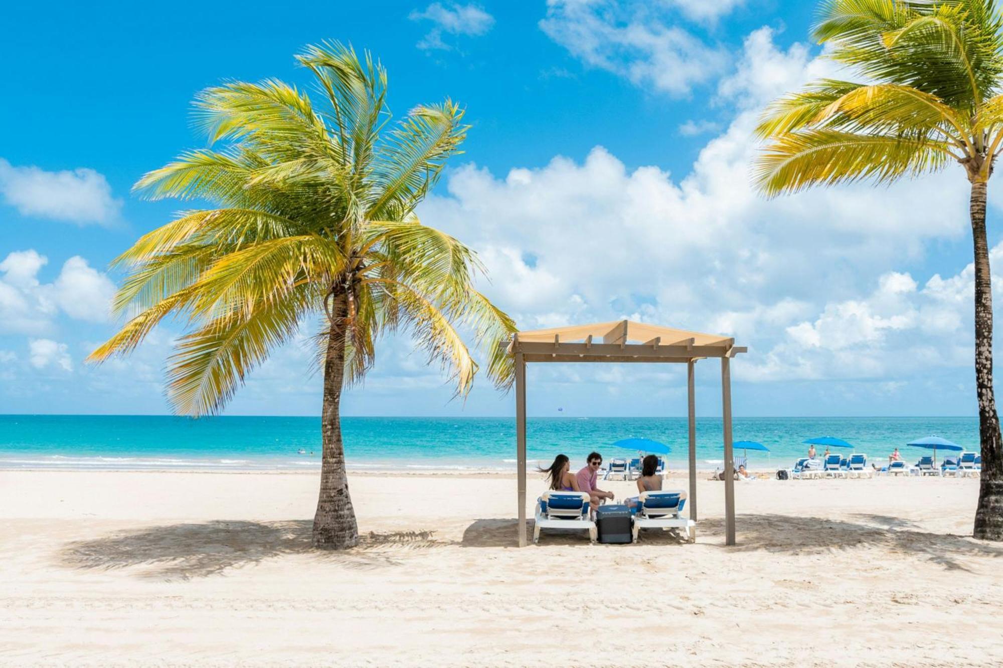 Courtyard By Marriott Isla Verde Beach Resort San Juan Exterior foto